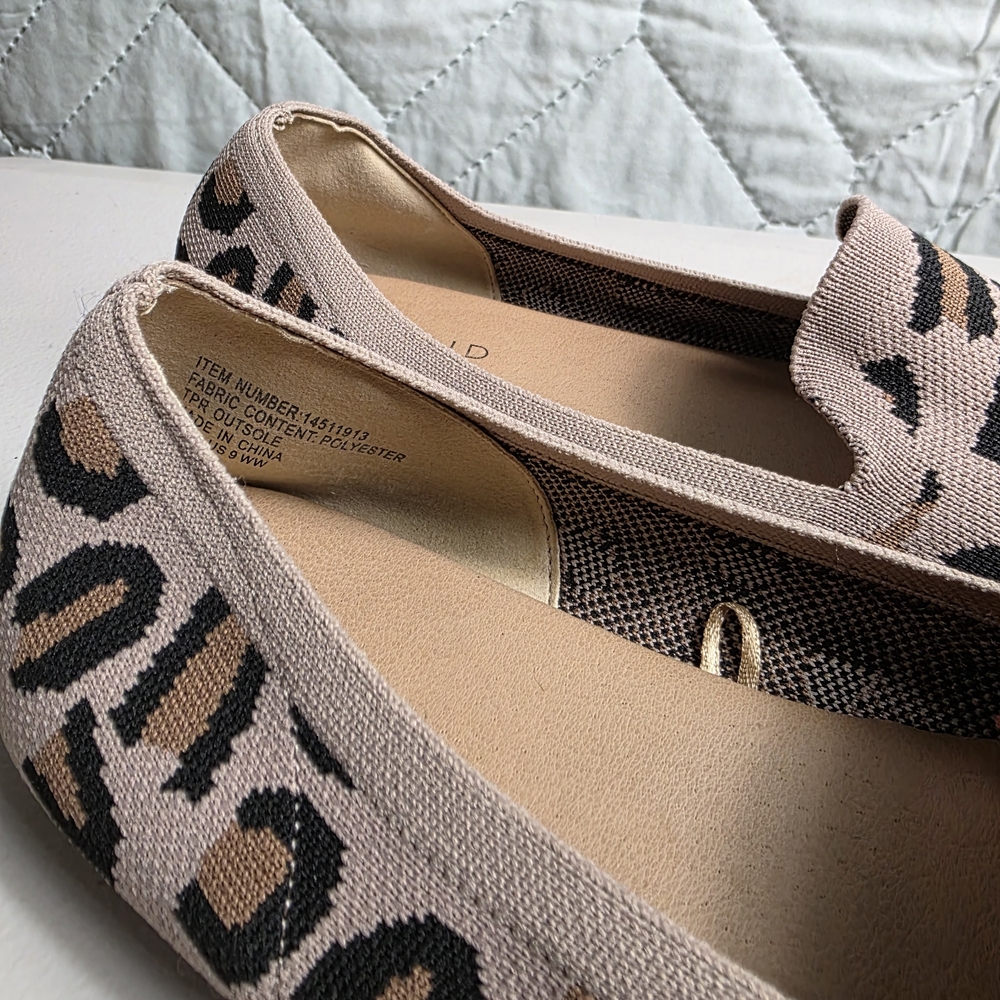 Torrid Pointed Toe Flat Shoes Womens
 Size 9WW
 Leopard Animal Print - Picture 4 of 9